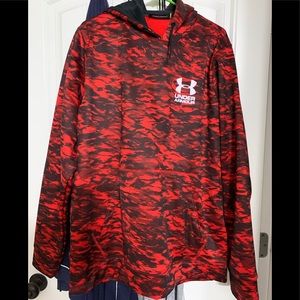 Under Armour Hoodie🍁🍁🍁🍁